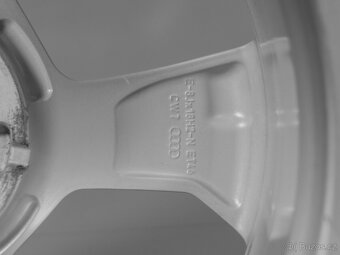 OE alu sada Audi A3 5x112 R18 8Y0-601-025J, 4ks (1530TK) - 3