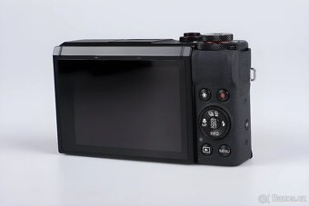 Canon PowerShot G7 X Mark III - 3