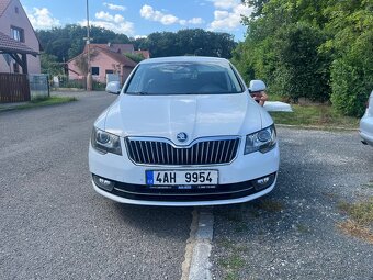 Superb 2 fl. 2.0tdi 125kw 4x4 - 3