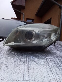 Světla fabia 2 - 3
