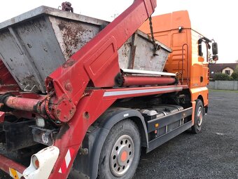 Prodáme dva kontejnerové řetězové nosiče Man - 3
