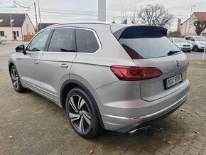 VW Touareg 3.0TDI, 210kW, původ ČR - 3