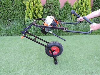 Půdní jamkovač STIHL BT 131 s vrtákem včetně vozíku - 3