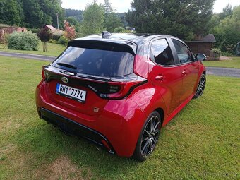 Yaris výbava GR Sport 6MT 5.2023 15tis nájezd - 3