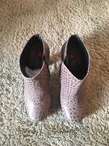 Kožené kotníčkové boty vel. 38/UK5 zn. Hogl - 3