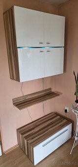 Nábytek do obývacího pokoje, tv stolek, komoda, regál - 3