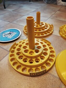 Clipper stojánky - 3