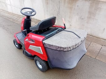 Prodám zahradní traktor Rider Hecht - 3