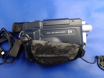 Videokamera Sony DCR-TRV145 - 3