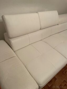 Rozkládací gauč + taburet - 3