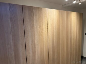 Skříň Ikea jako nová - 3