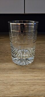 Sklenicky se stribrnym motivem - 3