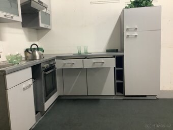 Šedá kuchyně LUNARA - 3