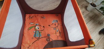 Ohrádka s obalem - 3