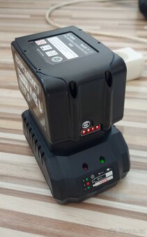 Nabíječka Akumulátorů 18-21V pro baterie Makita 18V, nové. - 3