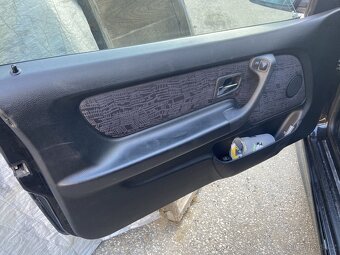 BMW e36 323ti - 3