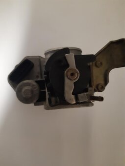 Škoda Felicia  1.3  škrtící klapka ,, - 3