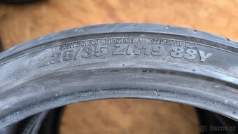 Kumho 225/35 r19 88y - 3