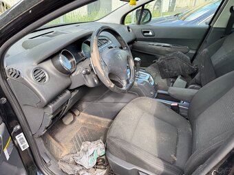 PEUGEOT 5008 1.6HDI - 3