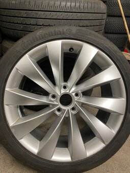 ALU kola Turbine VW r18 8Jx18H2 ET41 + 235/40/R18 - 3