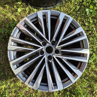 Alu kola 20" Merope - Kodiaq - 3