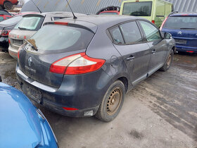 Renault Megane III 1.6 ( K4M R 8 ) 81kW r.2009 šedá - 3