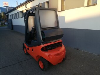 Vysokozdvižný vozík Linde 2t., LPG - 3
