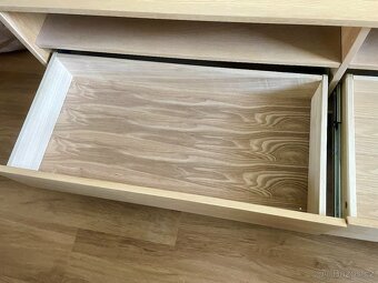 Stůl pod TV - 3