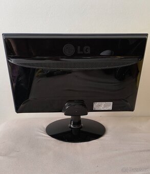 LG monitor - 3