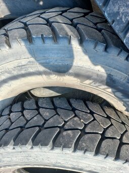 pneu 11,00-20 Michelin stavební - 3