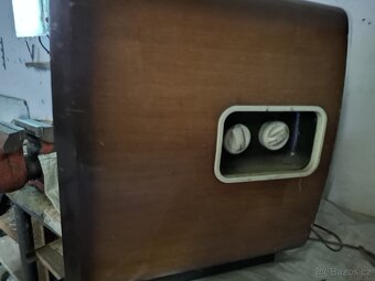 Televize Tesla - 3