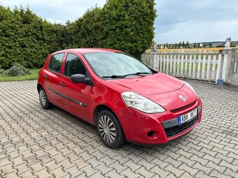 Renault Clio 1,2i, naj.54.tkm, r. 09 - 3