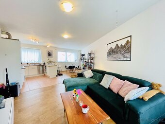Pronájem velkého bytu 2+kk s balkónem, 70m2, Olomouc, Neředí - 3
