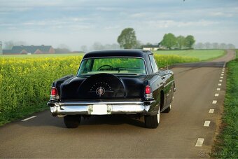 1956 Lincoln Continental Mark II - 3