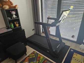 Prodám běžecký - chodici pás ULTRARUN 4100 - 3