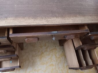 Americký psací stůl - 3