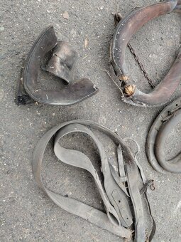 Koňský chomout. - 3