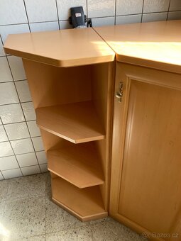 Rohová skříňka - 3