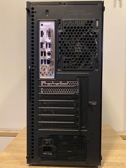 Herní PC AMD Ryzen 5 3600 - 3