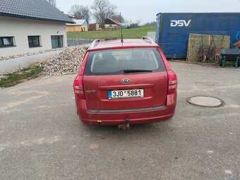 Kia ceed 1.4 lpg - 3