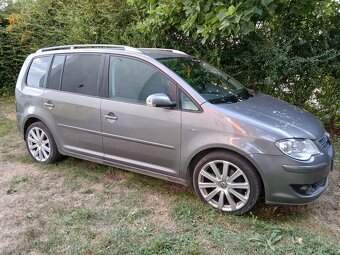 Volkswagen Touran 2,0TDI - 3