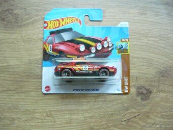 AUTÍČKA HOT WHEELS - 3