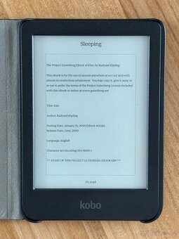Čtečka knih Kobo Clara BW 16GB černá + obal - 3