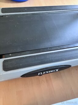 Profi běžecký pás LifeFitness 9500 HR - 3