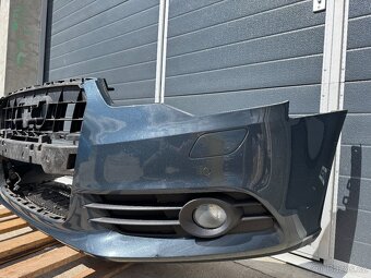 Přední nárazník Audi A6 4G 2012, kód barvy LX5N - 3
