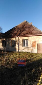 Prodej vesnické usedlosti s rozsáhlými pozemky u Telče - 3