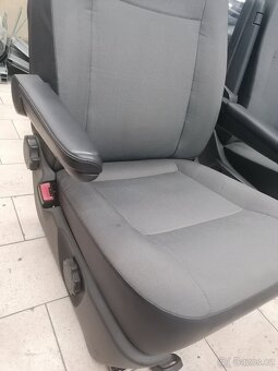 SEDAČKA ŘIDIČE VW T6 OPĚRKY TRANSPORTER - 3