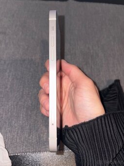 Iphone 12 - 3