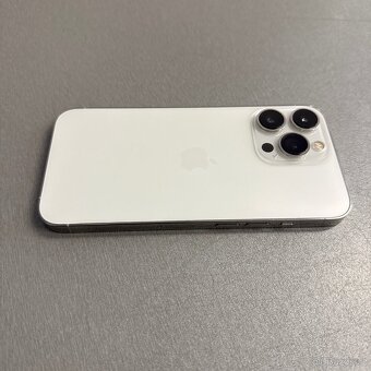 iPhone 13 Pro 128GB silver, pěkný stav, 12 měsíců záruka - 3