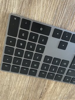 Apple magic keyboard space grey - 3